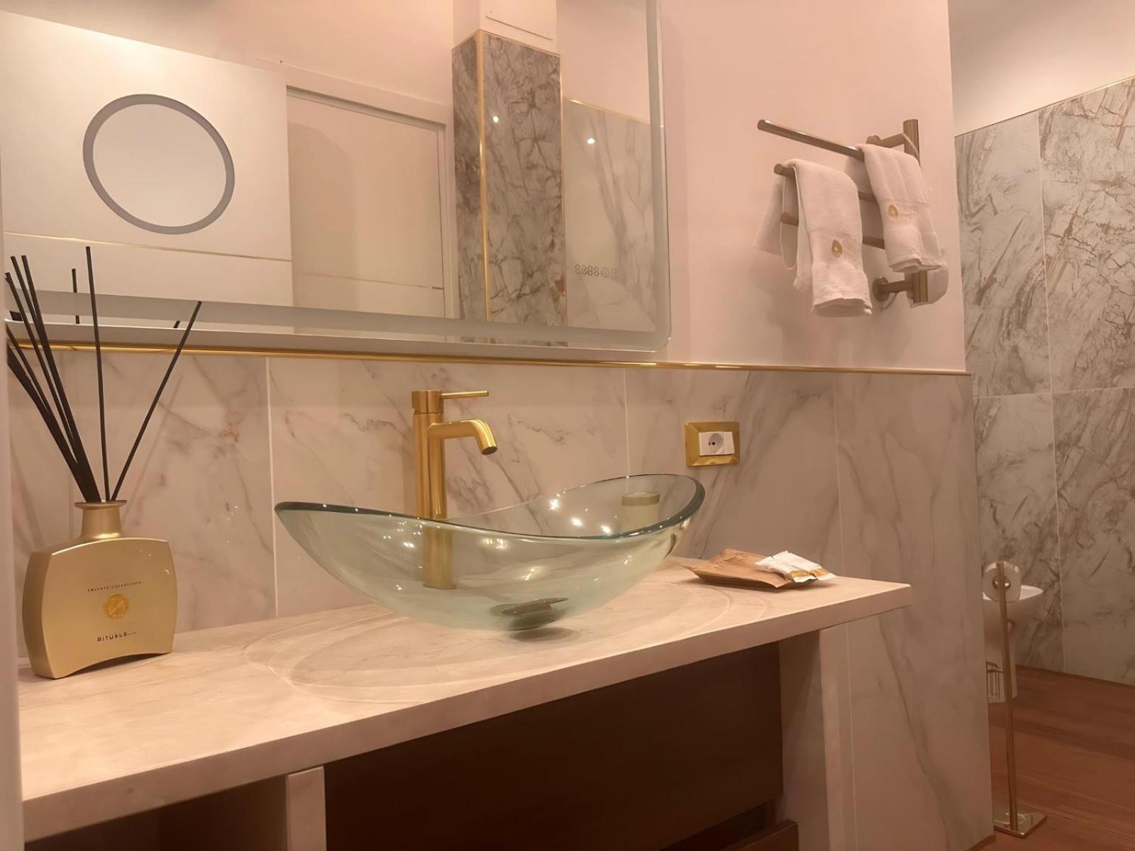 Maison D'Or Генуя Екстер'єр фото